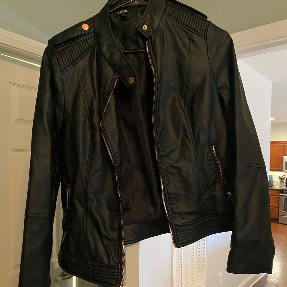 Apt 9 medium black leather jacket with rose gold accents